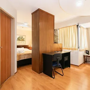 Apart-hotel A1 Flats Red Pool Berrini