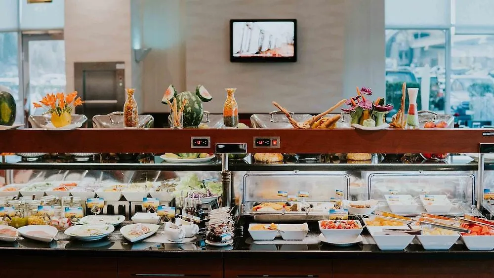 City Premiere Hotel Apartments - Dubai 4*,